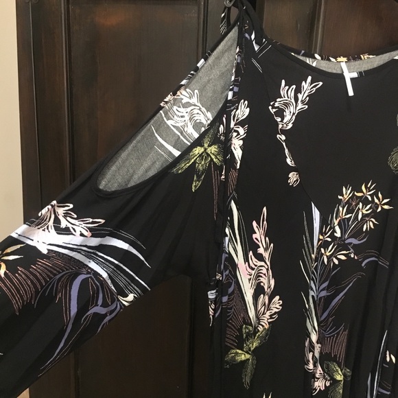 NWT Free People Clear Skies Cold Shoulder Tunic - Picture 5 of 6